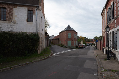 photo1