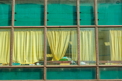 Rideaux de toile et de verre